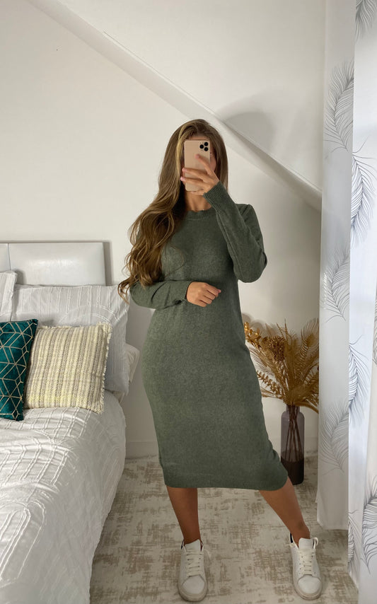 Robe pull kaki