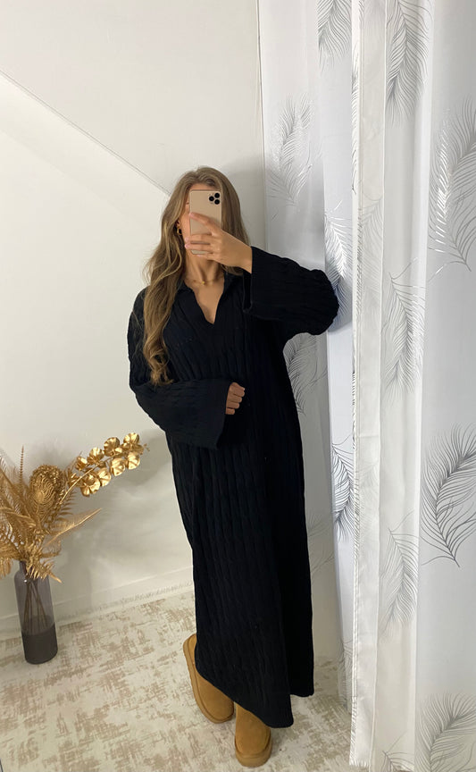 Robe Romane noire